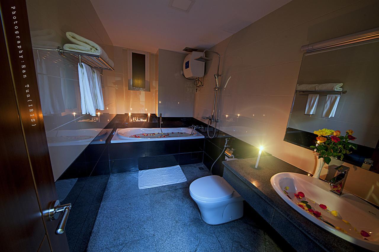 Ngwe Moe Hotel Mawlamyine Εξωτερικό φωτογραφία