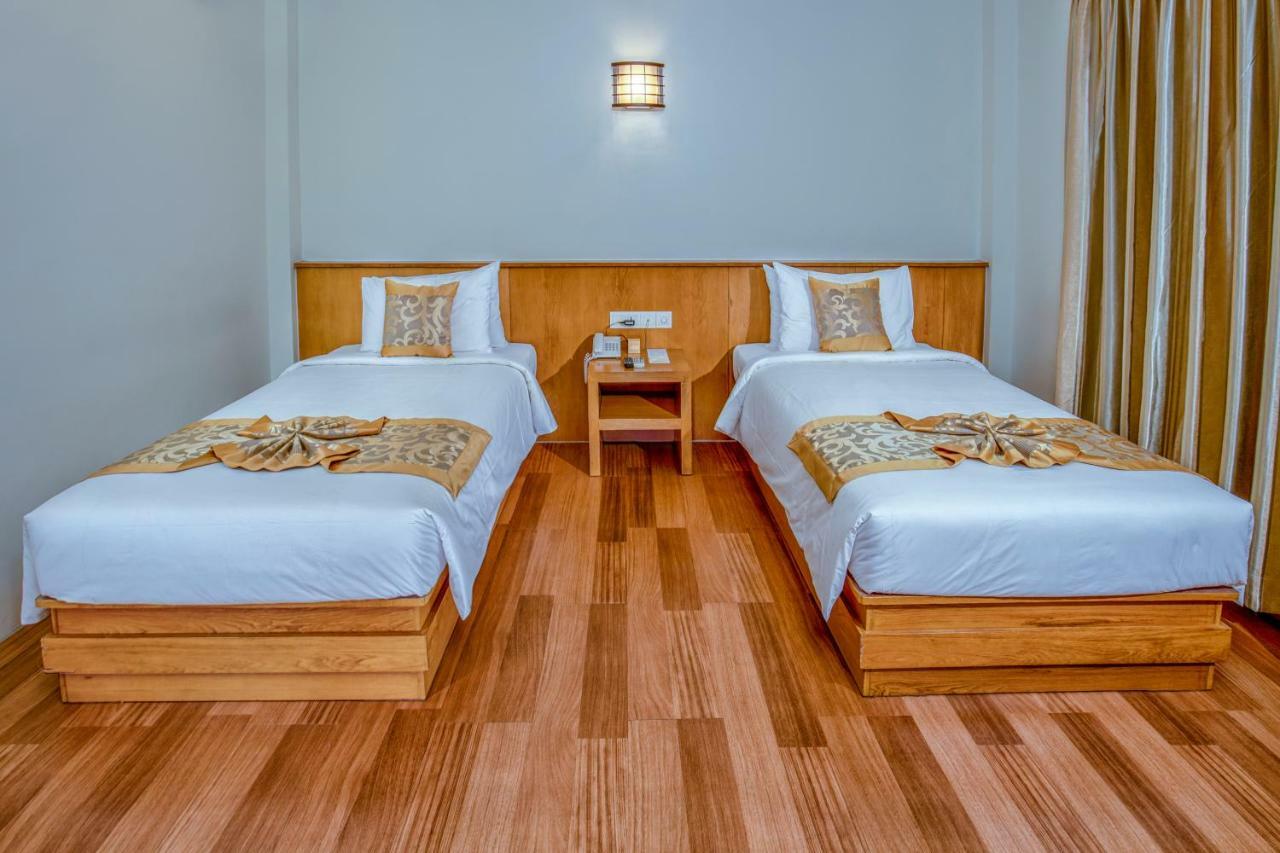 Ngwe Moe Hotel Mawlamyine Εξωτερικό φωτογραφία