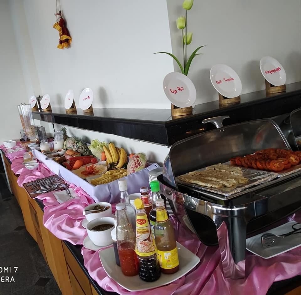 Ngwe Moe Hotel Mawlamyine Εξωτερικό φωτογραφία
